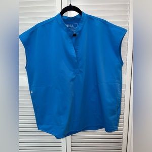 Figs Rafaela Oversized Scrub Top, Size Medium, Capri Blue